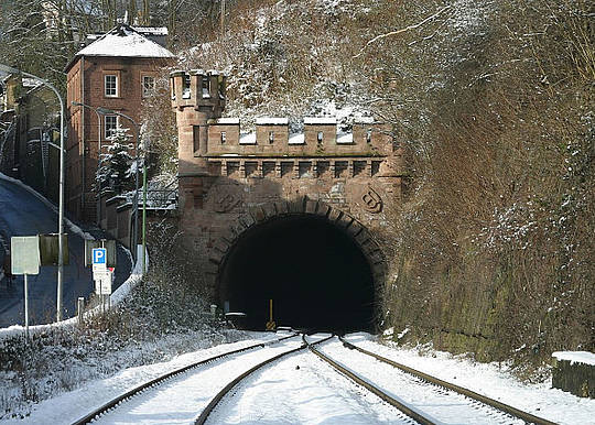 Ostportal_Kyllburger_Tunnel_594px.jpg