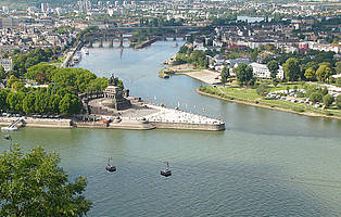 Koblenz-deutsches_eck08_594px.jpg
