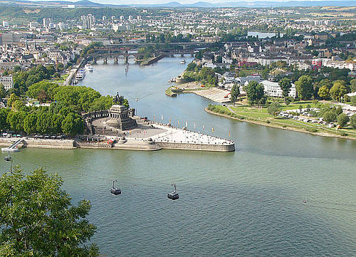 Koblenz-deutsches_eck08_594px.jpg